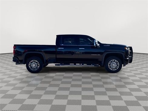 Used 2020 Chevrolet Silverado 2500 High Country w/ Z71 Off-Road Package image 9