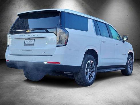 New 2026 Chevrolet Suburban LT w/ Comfort Package image 3