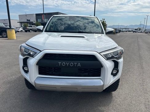 Used 2021 Toyota 4Runner TRD Off-Road Premium w/ Moonroof Package AWD/4WD image 3