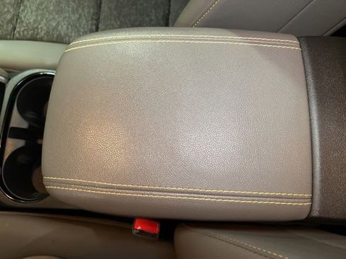 Used 2023 Chevrolet Colorado ZR2 image 31