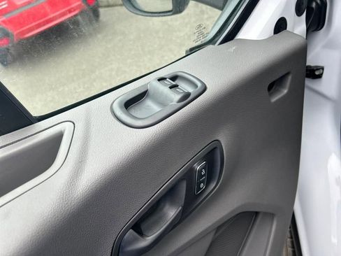 New 2025 Ford Transit 250 148 Medium Roof w/ Load Area Protection Package image 15