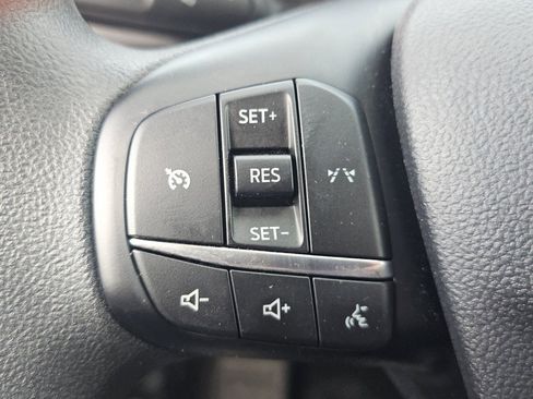 Used 2025 Ford Escape Active AWD/4WD image 11