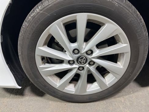 Used 2024 Toyota Camry LE image 34