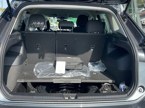 Certified 2025 Volkswagen Tiguan S FWD image 28