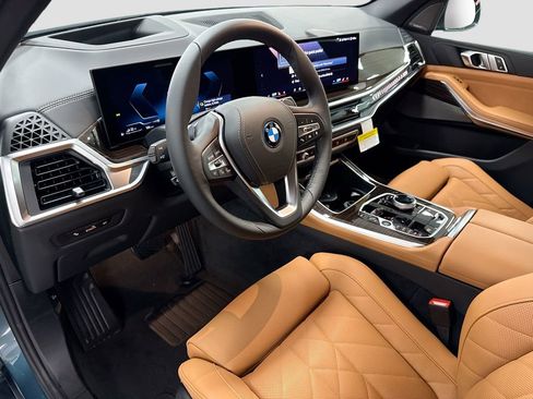 New 2026 BMW X5 xDrive50e AWD/4WD image 9