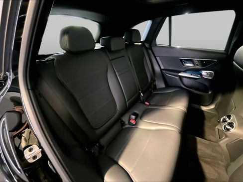 Used 2026 Mercedes-Benz GLC 300 4MATIC image 20