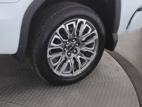 Used 2026 GMC Sierra 1500 Denali Ultimate AWD/4WD image 14