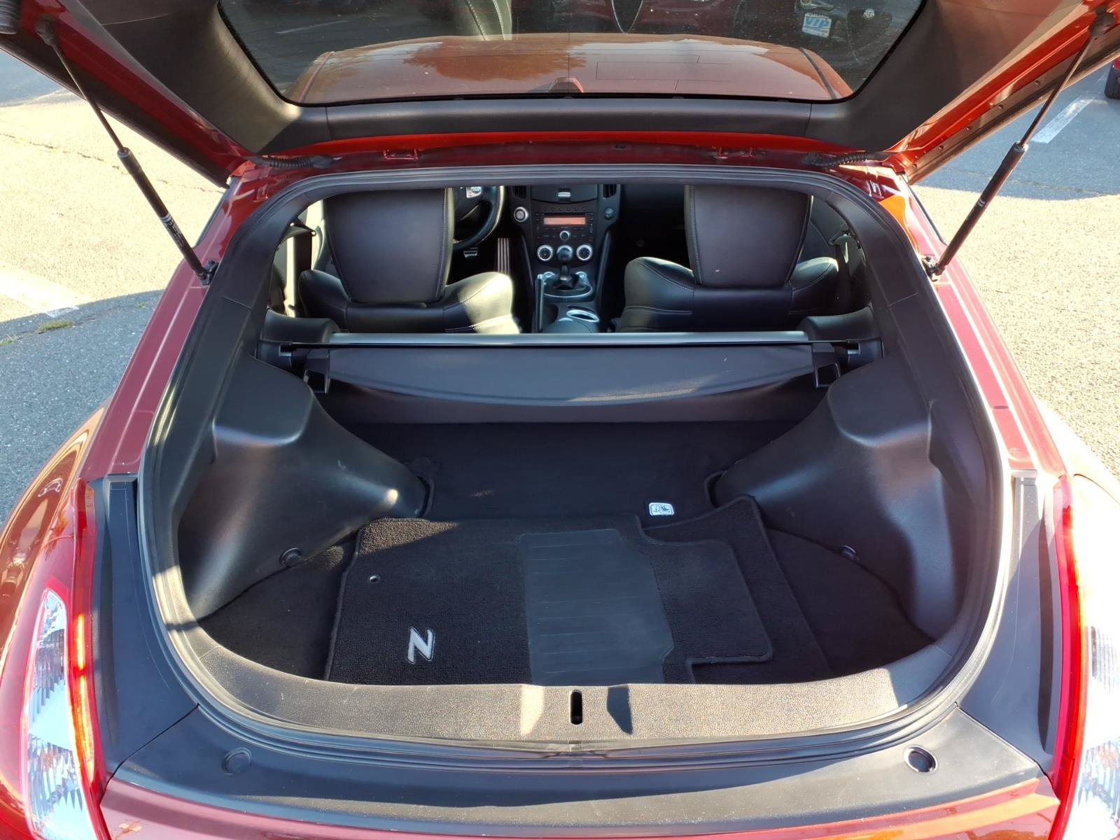 Used 2014 Nissan 370Z Touring w/ Sport Package RWD image 14
