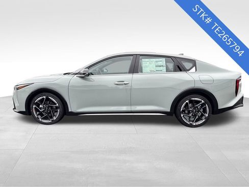 New 2026 Kia K4 GT-Line image 4