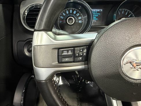 Used 2014 Ford Mustang Premium RWD image 21