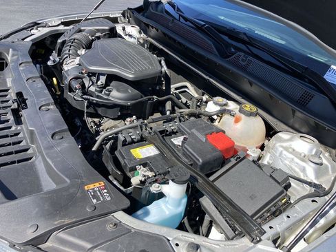 Used 2022 Chevrolet Blazer Premier image 36