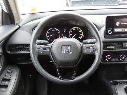Used 2023 Honda HR-V LX image 18