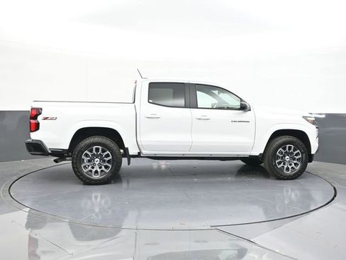 New 2025 Chevrolet Colorado Z71 image 18