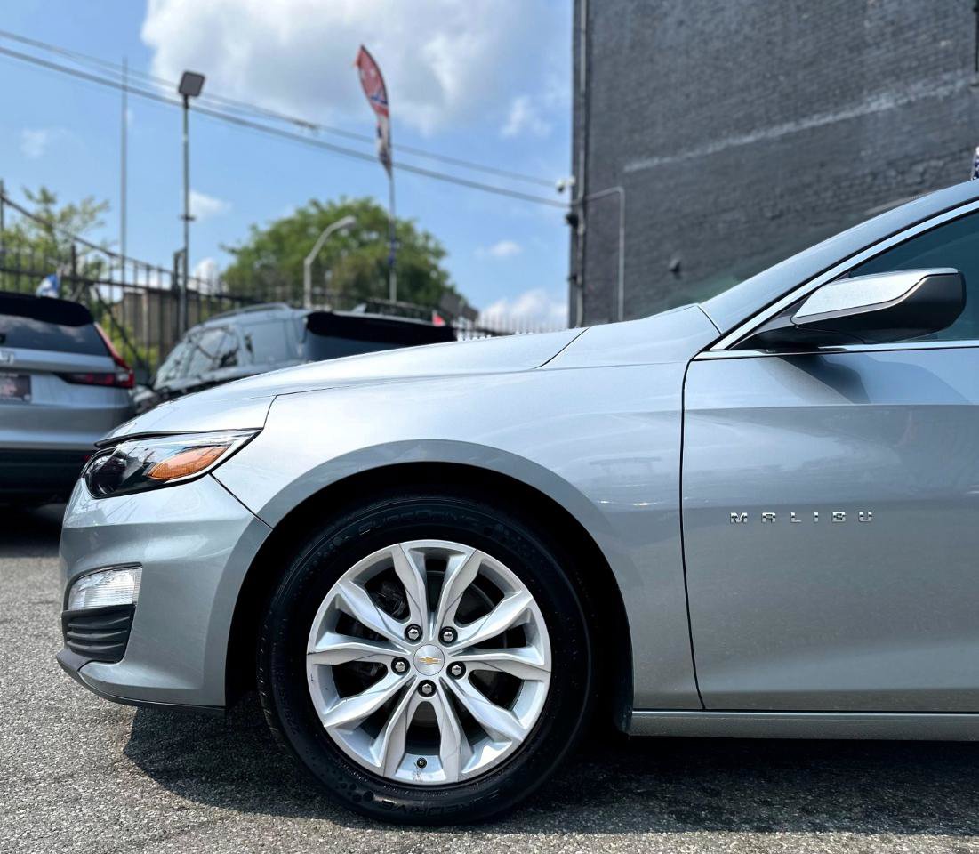 Used 2025 Chevrolet Malibu LT FWD image 7