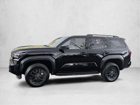 Used 2025 Toyota 4Runner SR5 AWD/4WD image 4