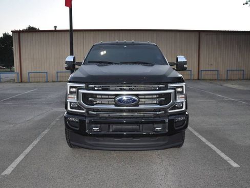 Used 2022 Ford F350 Platinum w/ FX4 Off-Road Package image 8