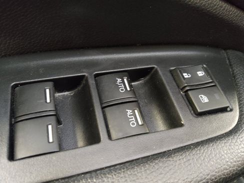 Used 2019 Honda Pilot EX-L image 27