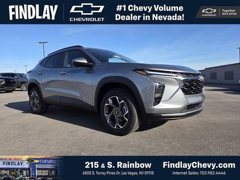 New 2026 Chevrolet Trax LT w/ Driver Confidence Package image 1