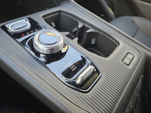 New 2026 Jeep Cherokee Limited image 17