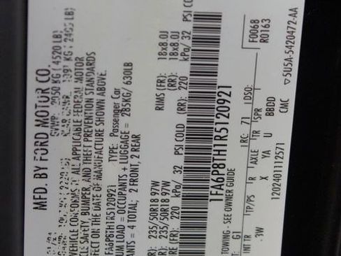 Used 2024 Ford Mustang Premium image 20