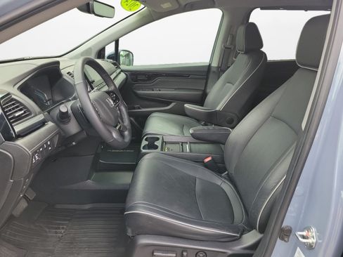 Used 2024 Honda Odyssey Elite image 9