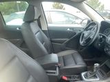 Used 2013 Volkswagen Tiguan SE image 6
