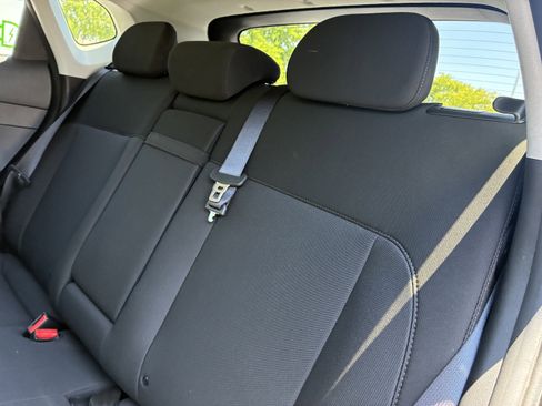 Used 2025 Hyundai Kona SEL FWD image 11