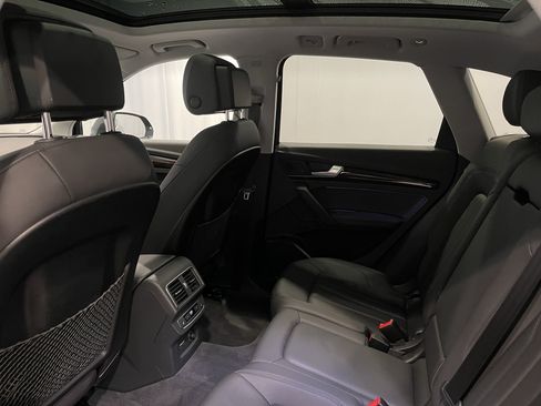 Used 2019 Audi Q5 2.0T Premium Plus w/ Premium Plus Package AWD/4WD image 23
