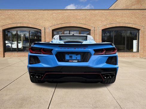 Used 2024 Chevrolet Corvette Stingray Preferred Conv w/ Z51 Performance Package image 4