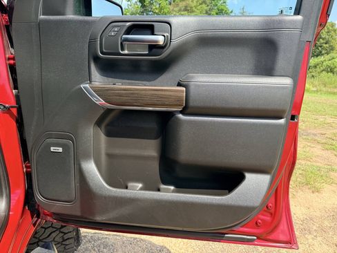Used 2019 Chevrolet Silverado 1500 RST w/ All-Star Edition AWD/4WD image 28