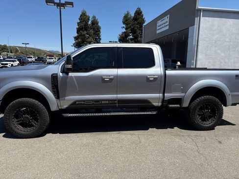Used 2024 Ford F250 Lariat w/ Lariat Ultimate Package AWD/4WD image 2