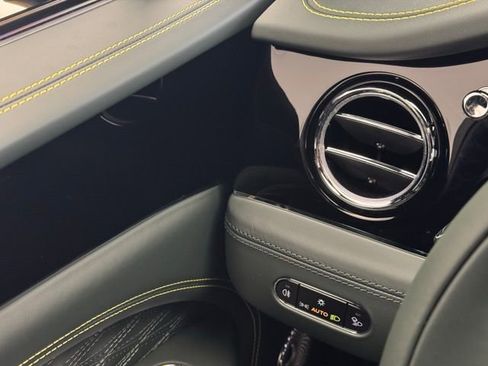 New 2026 Bentley Bentayga Speed image 15