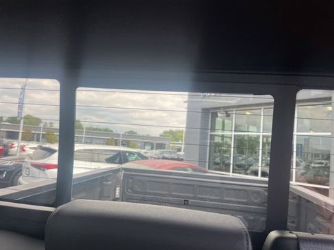 Used 2024 Chevrolet Silverado 3500 High Country image 15