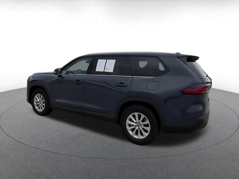 Used 2025 Toyota Grand Highlander FWD image 10
