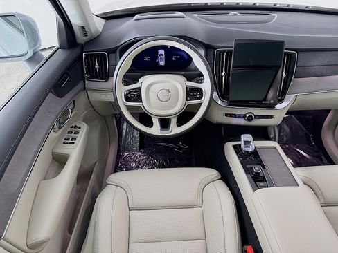 New 2026 Volvo XC90 T8 Ultra w/ Protection Package Premier image 24