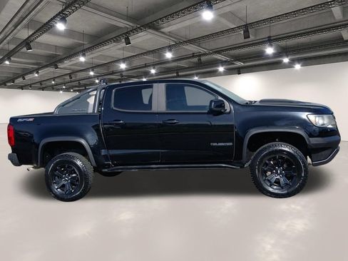 Used 2018 Chevrolet Colorado ZR2 w/ ZR2 Midnight Special Edition AWD/4WD image 17