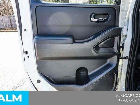 Certified 2025 Nissan Frontier SV w/ SV Convenience Package RWD image 49