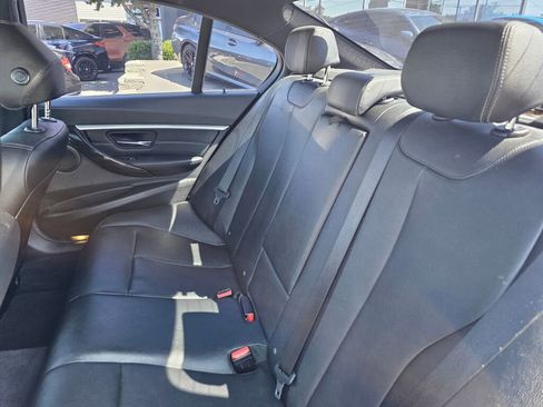 Used 2017 BMW 330i xDrive Sedan image 16