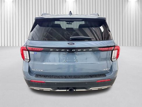 New 2026 Ford Explorer Active w/ Active Comfort Package AWD/4WD image 6