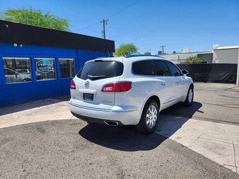 Used 2017 Buick Enclave Leather w/ Trailering Package FWD image 11