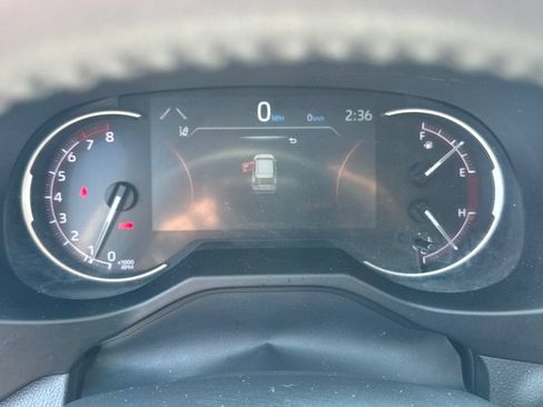 Used 2024 Toyota RAV4 XLE Premium FWD image 20