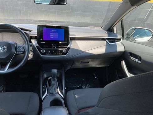 Used 2025 Toyota Corolla SE FWD image 15