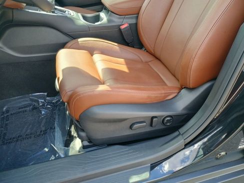Certified 2023 Subaru Outback Touring AWD/4WD image 13
