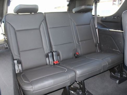 Used 2022 GMC Yukon Denali w/ Max Trailering Package image 22