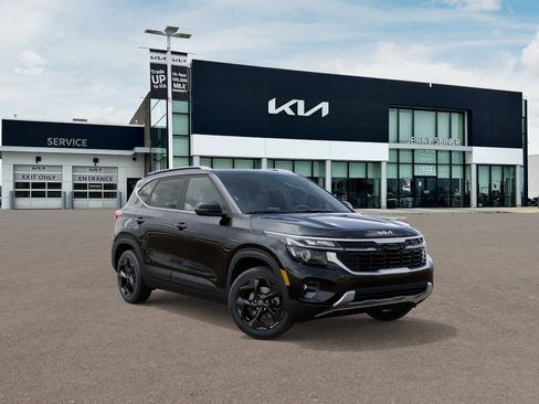 New 2026 Kia Seltos EX FWD image 9