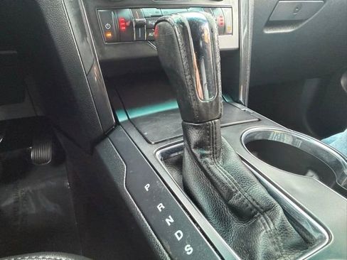 Used 2016 Ford Explorer XLT w/ Equipment Group 202A image 30