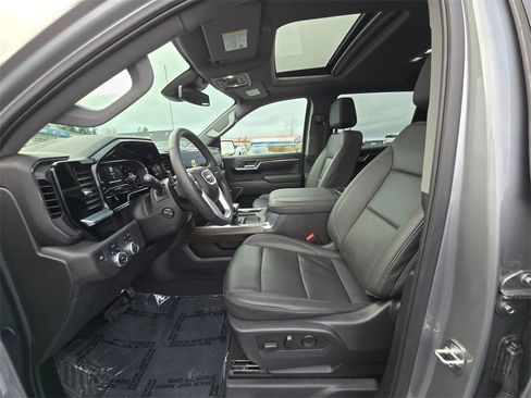 Used 2024 GMC Sierra 1500 SLT w/ SLT Premium Plus Package image 16