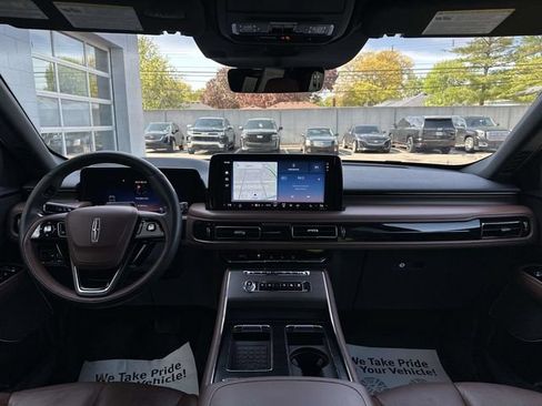 Used 2025 Lincoln Aviator Reserve w/ Illumination Package AWD/4WD image 65