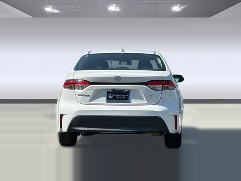 Used 2024 Toyota Corolla LE FWD image 10