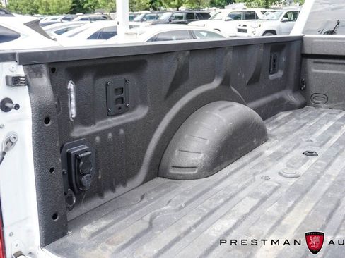 Used 2026 Ford F250 Lariat w/ Lariat Premium Package AWD/4WD image 8